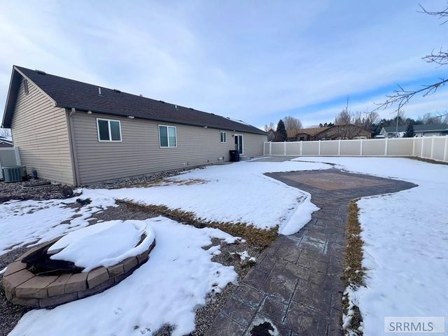 1476 Taia Place, Idaho Falls, ID 83402