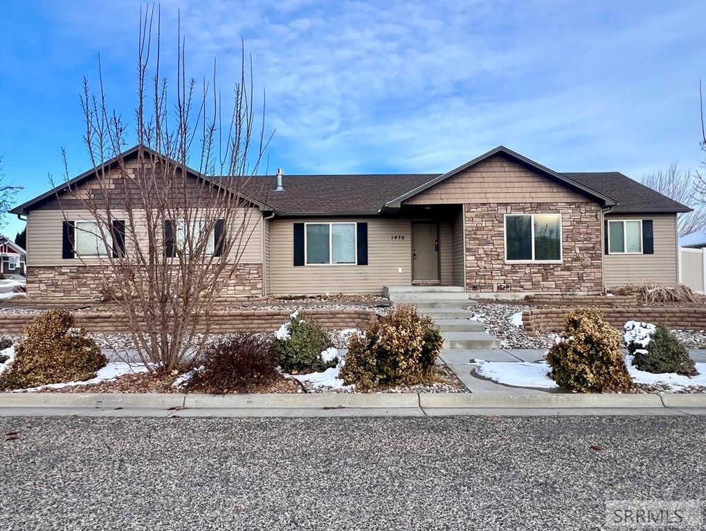 1476 Taia Place, Idaho Falls, ID 83402