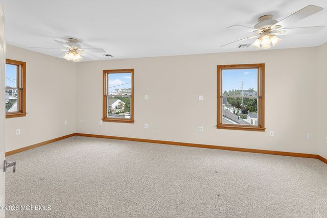 5 Windward Road, Long Beach Twp, NJ 08008