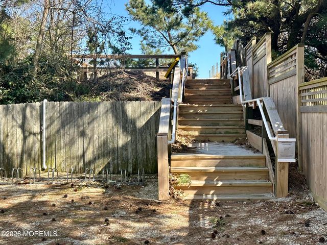 5 Windward Road, Long Beach Twp, NJ 08008