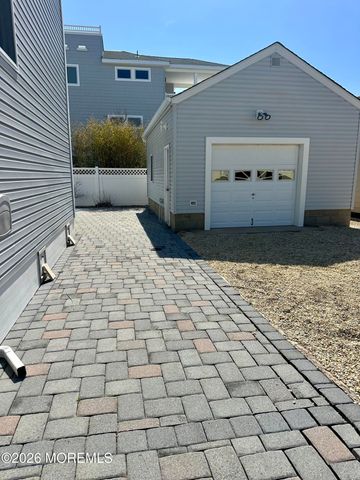 5 Windward Road, Long Beach Twp, NJ 08008