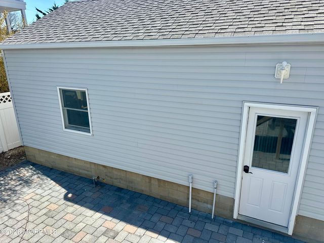 5 Windward Road, Long Beach Twp, NJ 08008