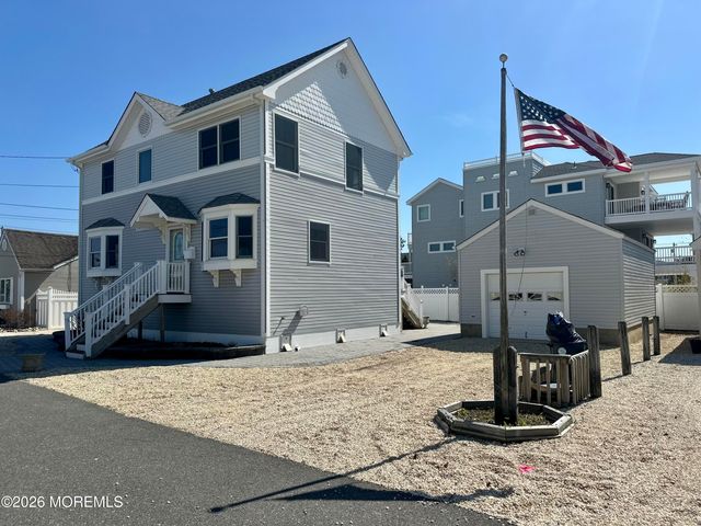 5 Windward Road, Long Beach Twp, NJ 08008