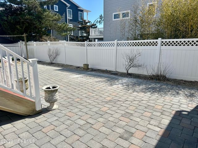 5 Windward Road, Long Beach Twp, NJ 08008