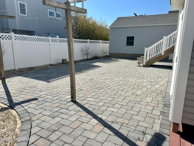 5 Windward Road, Long Beach Twp, NJ 08008