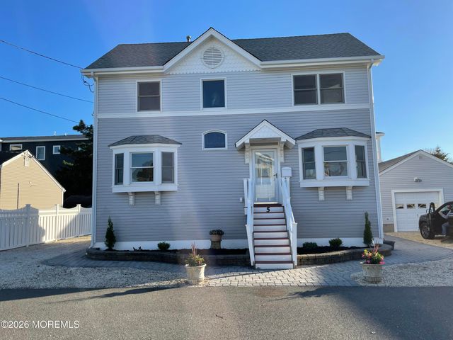5 Windward Road, Long Beach Twp, NJ 08008