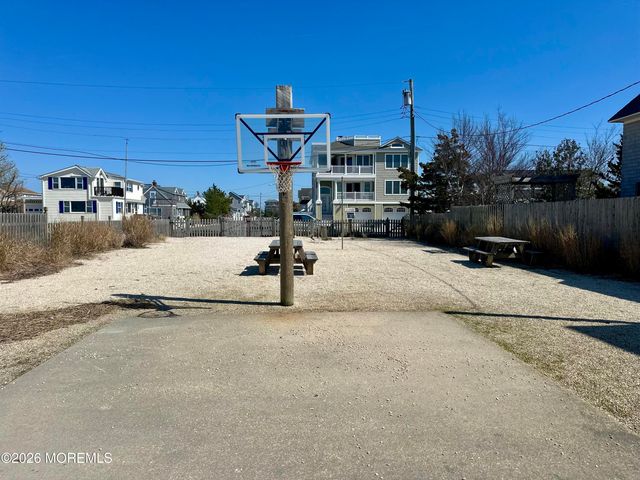 5 Windward Road, Long Beach Twp, NJ 08008