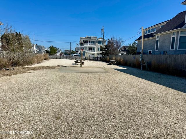 5 Windward Road, Long Beach Twp, NJ 08008