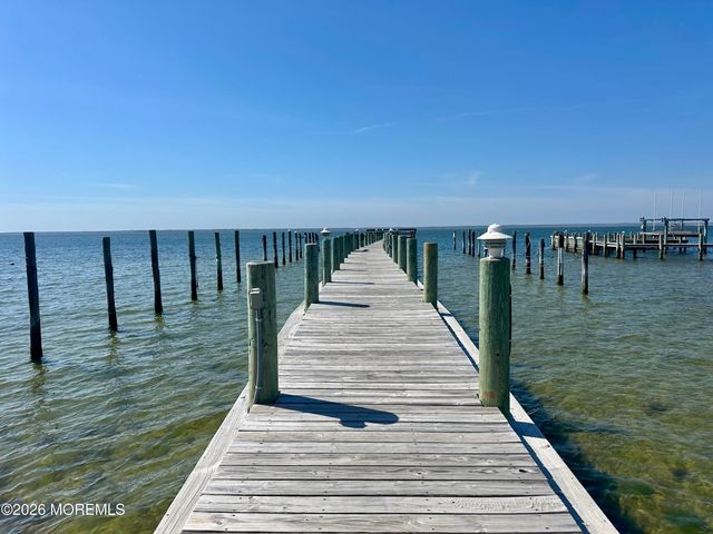 5 Windward Road, Long Beach Twp, NJ 08008