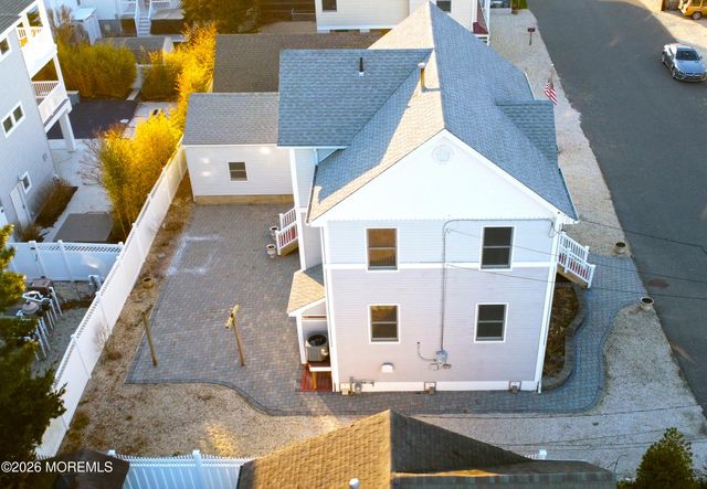 5 Windward Road, Long Beach Twp, NJ 08008