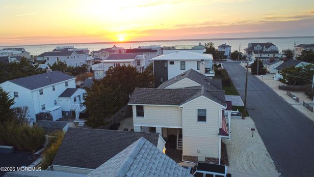 5 Windward Road, Long Beach Twp, NJ 08008