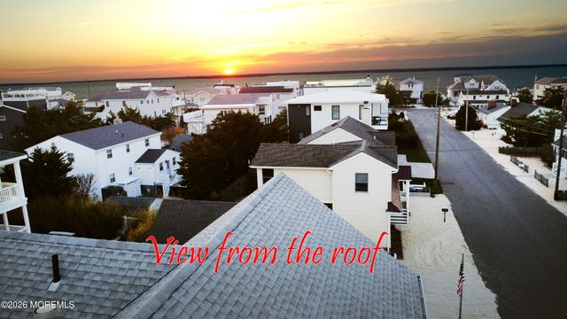5 Windward Road, Long Beach Twp, NJ 08008