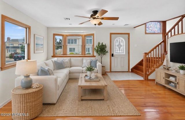 5 Windward Road, Long Beach Twp, NJ 08008
