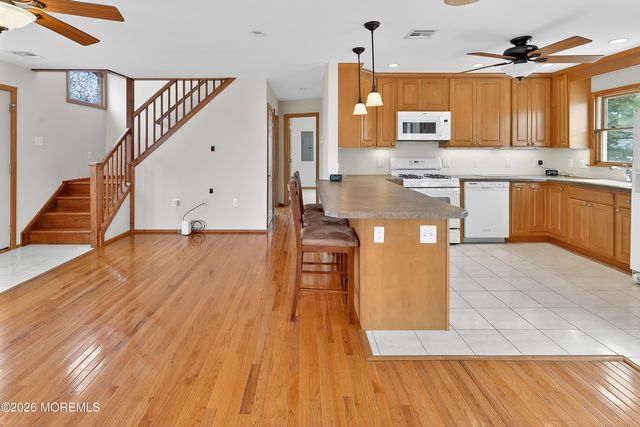 5 Windward Road, Long Beach Twp, NJ 08008