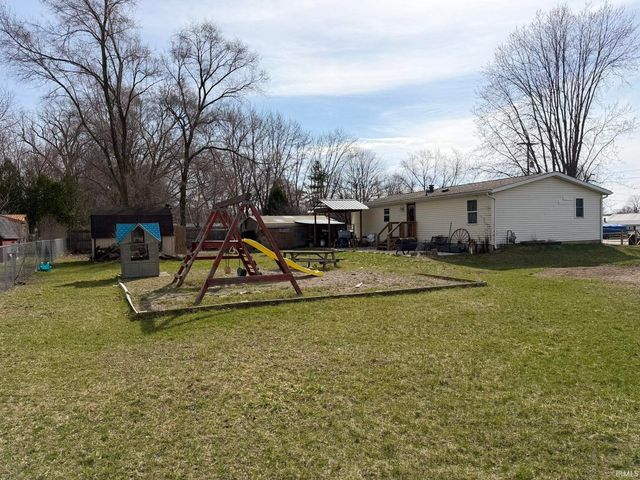 106 EMS B6 Lane, Leesburg, IN 46538