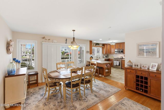 14 Toppinglift Drive, Bayville, NJ 08721
