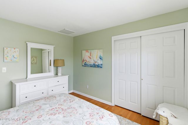 14 Toppinglift Drive, Bayville, NJ 08721