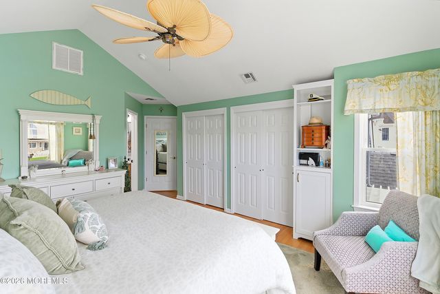 14 Toppinglift Drive, Bayville, NJ 08721