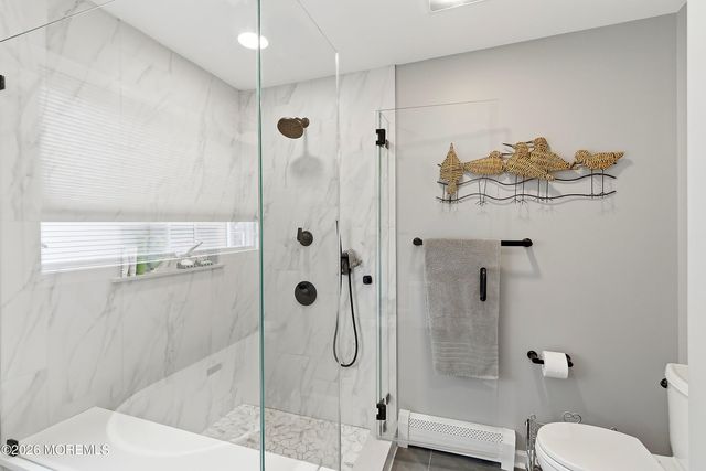 14 Toppinglift Drive, Bayville, NJ 08721