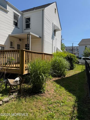 38 Dix Street, New Brunswick, NJ 08901