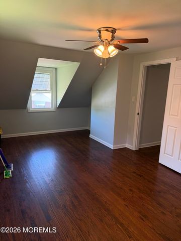 38 Dix Street, New Brunswick, NJ 08901