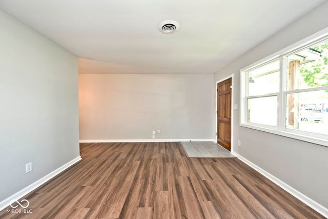 975 Rolling Hill Road, Greenwood, IN 46142