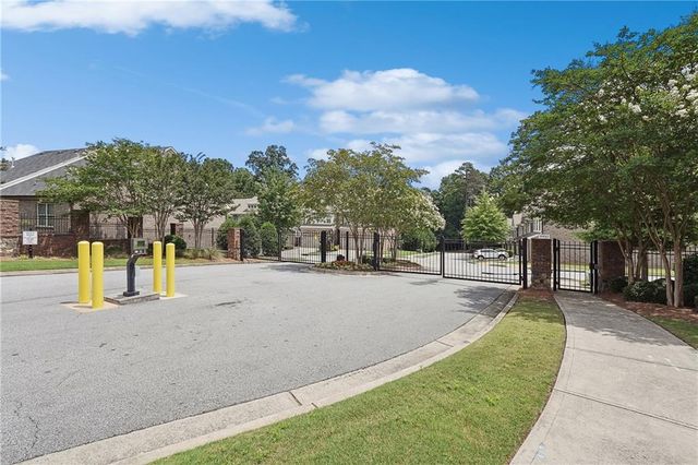 5520 Warmstone Lane, Suwanee, GA 30024