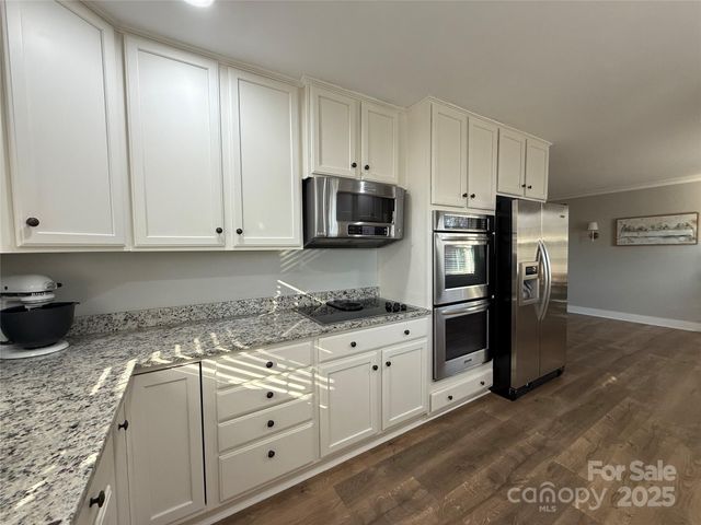 115 Greenview Drive, Kannapolis, NC 28081