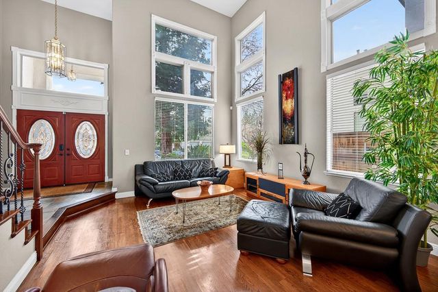 177 Dulverton Cir, Folsom, CA 95630