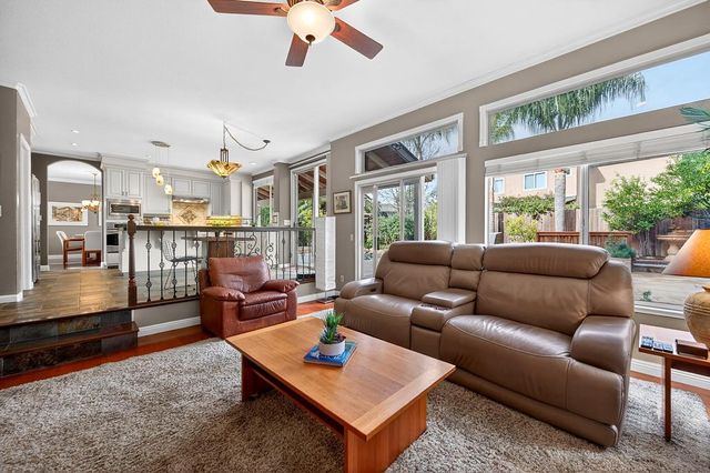 177 Dulverton Cir, Folsom, CA 95630