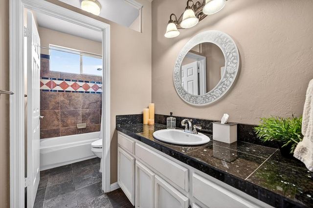 177 Dulverton Cir, Folsom, CA 95630