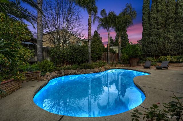 177 Dulverton Cir, Folsom, CA 95630