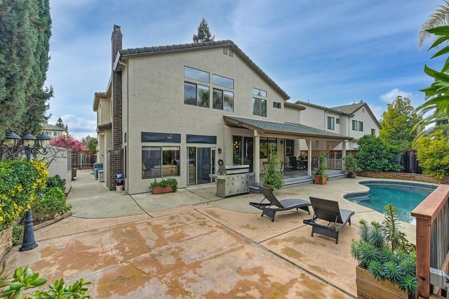 177 Dulverton Cir, Folsom, CA 95630