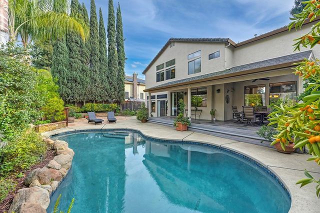 177 Dulverton Cir, Folsom, CA 95630