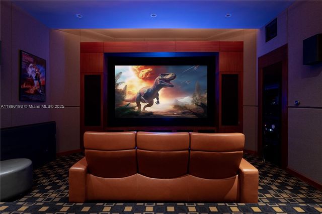 3425 Saddlebrook Ln, Weston, FL 33331