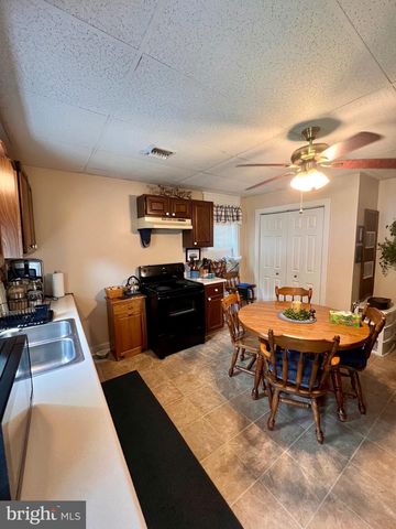 340 S READING AVE, Boyertown, PA 19512