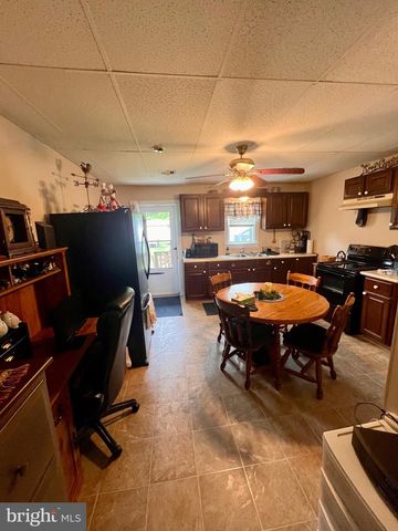 340 S READING AVE, Boyertown, PA 19512
