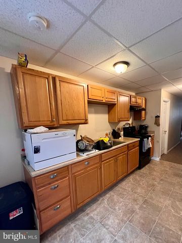340 S READING AVE, Boyertown, PA 19512