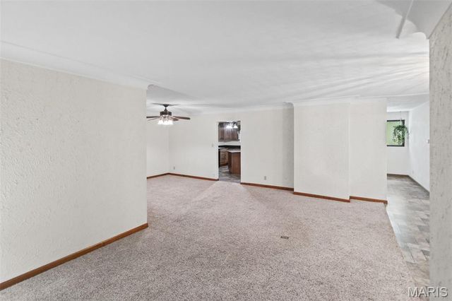 217 Hall Point, Fairview Heights, IL 62208