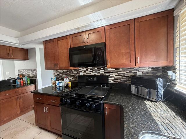 6 ROBYN LANE, Haines City, FL 33844