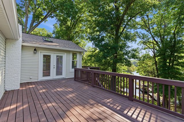 224 Sunset Island Trl, Gallatin, TN 37066