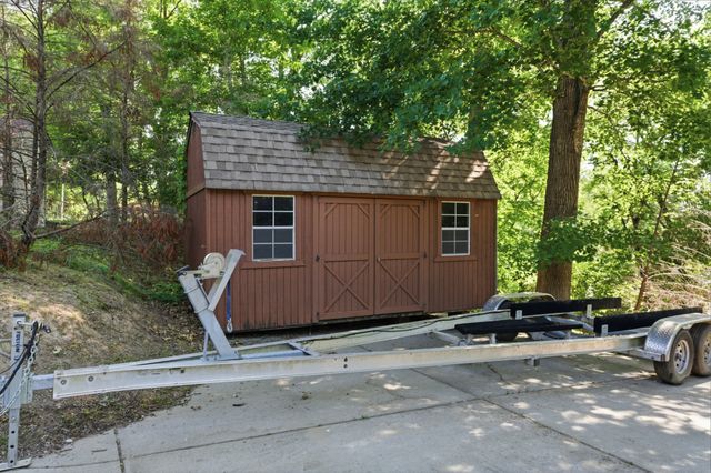 224 Sunset Island Trl, Gallatin, TN 37066