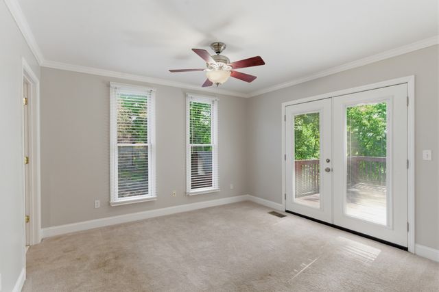 224 Sunset Island Trl, Gallatin, TN 37066