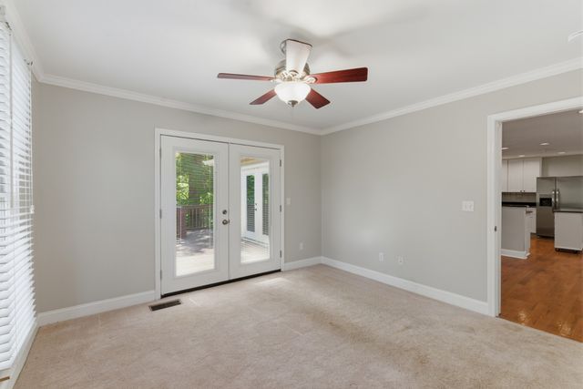 224 Sunset Island Trl, Gallatin, TN 37066