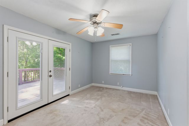 224 Sunset Island Trl, Gallatin, TN 37066