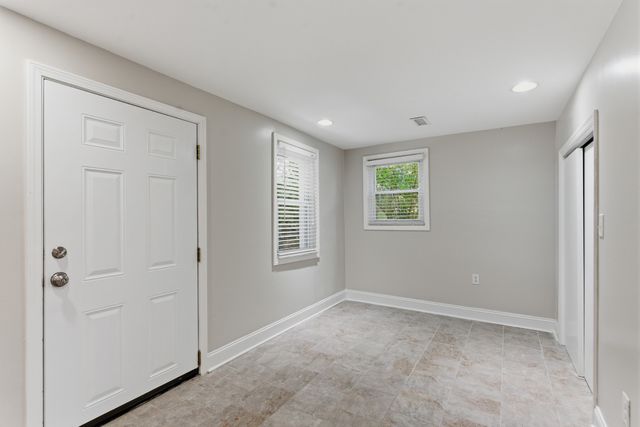 224 Sunset Island Trl, Gallatin, TN 37066