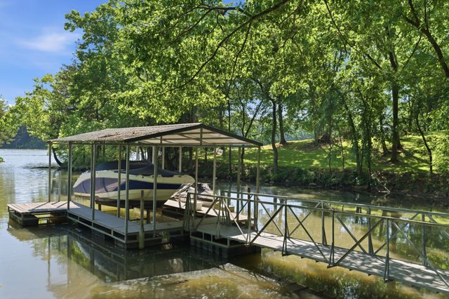 224 Sunset Island Trl, Gallatin, TN 37066