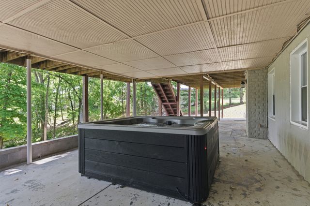 224 Sunset Island Trl, Gallatin, TN 37066