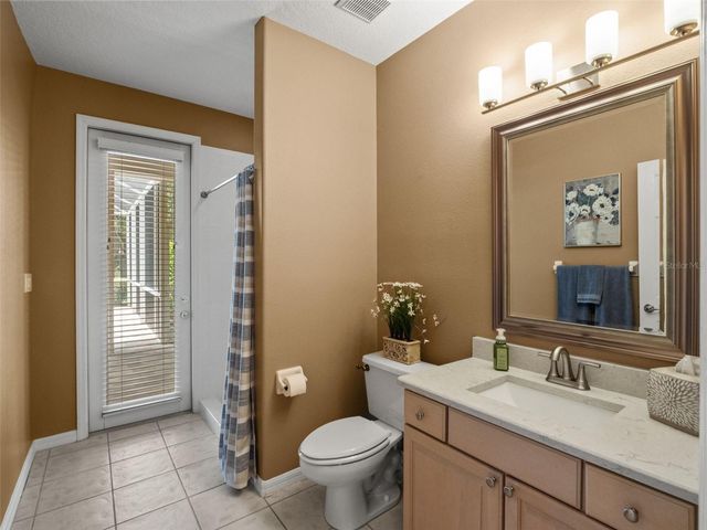 17422 HEATHER OAKS PLACE, Tampa, FL 33647