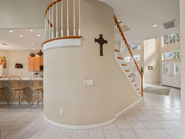 17422 HEATHER OAKS PLACE, Tampa, FL 33647